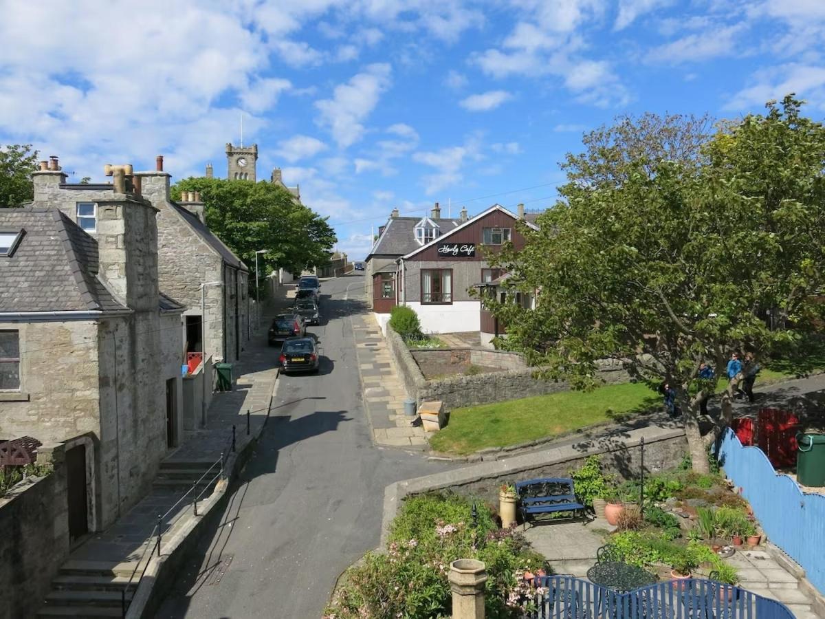 Fort Charlotte Guest House Lerwick Exterior photo